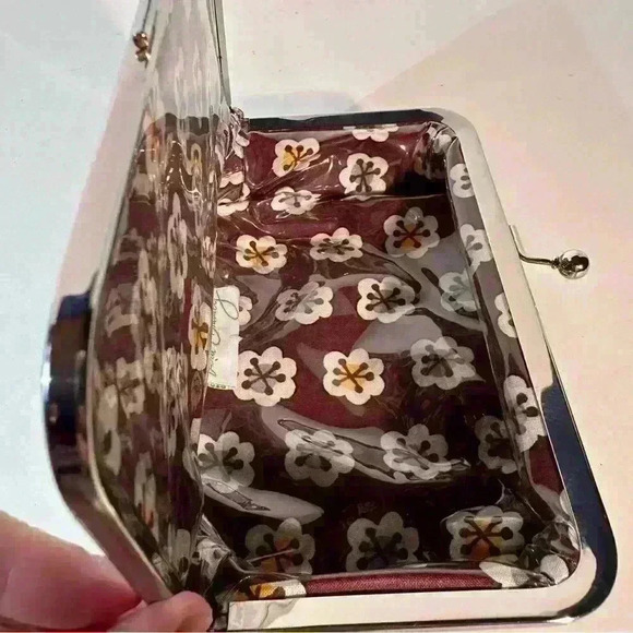 Vera Bradley State Blooms Cosmetic Makeup Bag Case Retired Kisslock - Picture 11 of 11